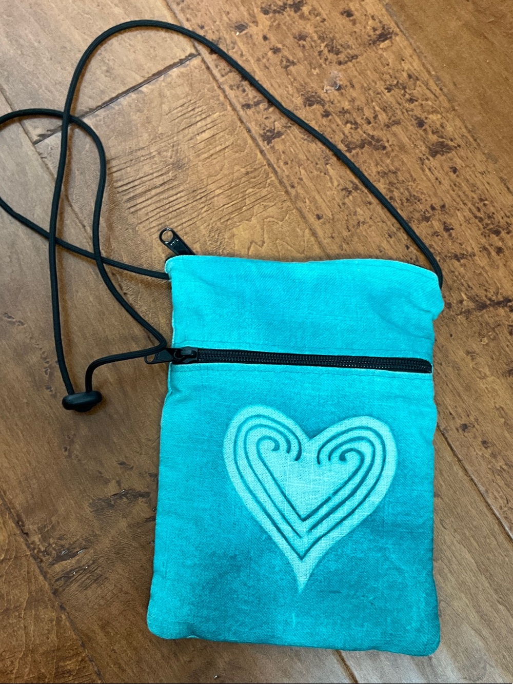 Turquoise Heart Crossbody Bag - Lightweight Women’s Shoulder Pouch NWT